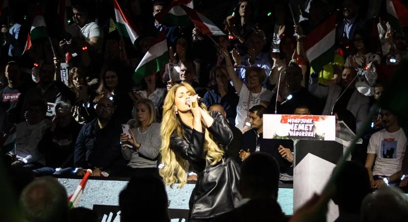 Szem nem marad szárazon Radics Gigi és Curtis előadásától