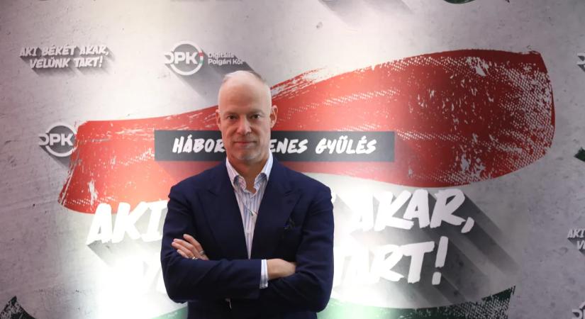 Szalay-Bobrovniczky Kristóf szerint mindent el kell követni, hogy kimaradjunk a háborúból!