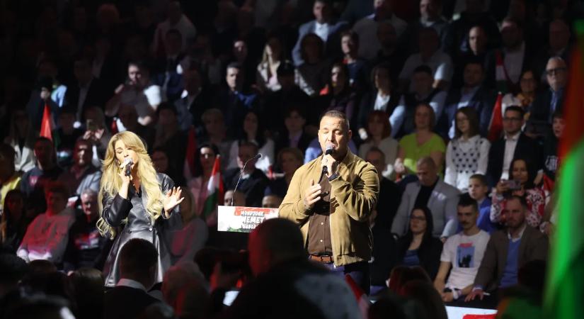 Orbán Viktor: "Ezek mi vagyunk, a szabadság vándorai..."