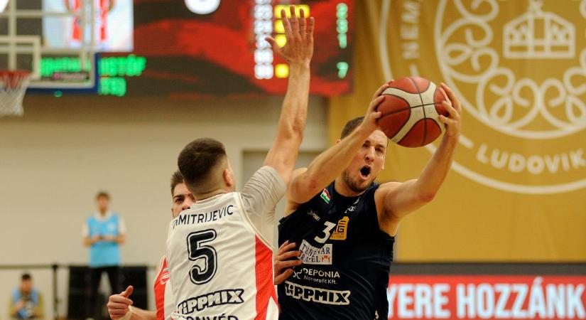 Megfelelően válaszoltak az agresszivitásra (galéria)