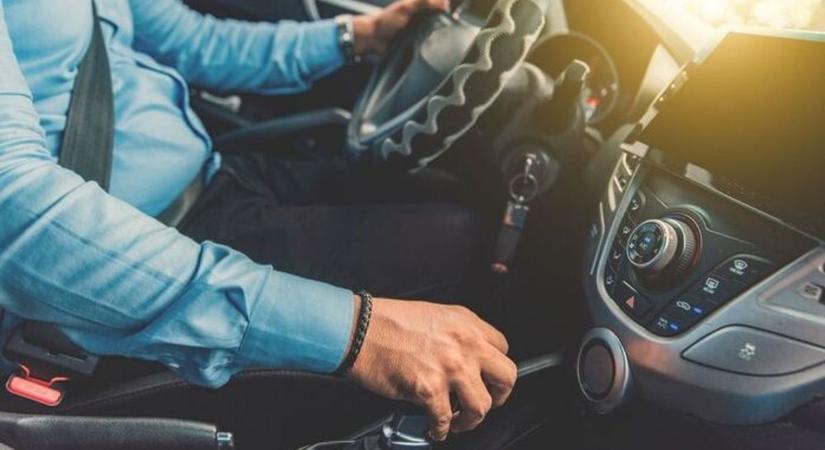 Forradalom a jogosítványnál: családtag segítségével jöhet az olcsóbb jogsi