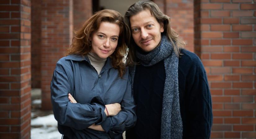 „Ha ezt először meghallod a semmiből a Kékgolyó utcában, akkor teljes tébolynak tűnik” – az On the Spot alkotói a rákról szóló sorozatról