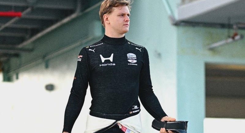 Schumacher: Gyáván kezdtem az oválon