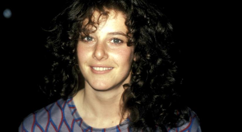 Felismerhetetlenre öregedett a 80-as évek ikonikus szépsége: már 70 éves, és biztos, hogy elmennél mellette az utcán