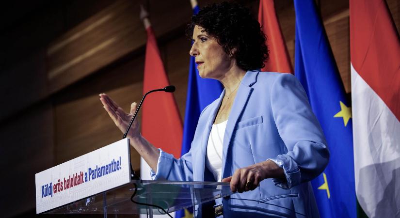 Dobrev Klára az EBESZ-hez fordul, hogy a szervezet meggátolja a határon túli levélszavazatokkal történő választási csalást