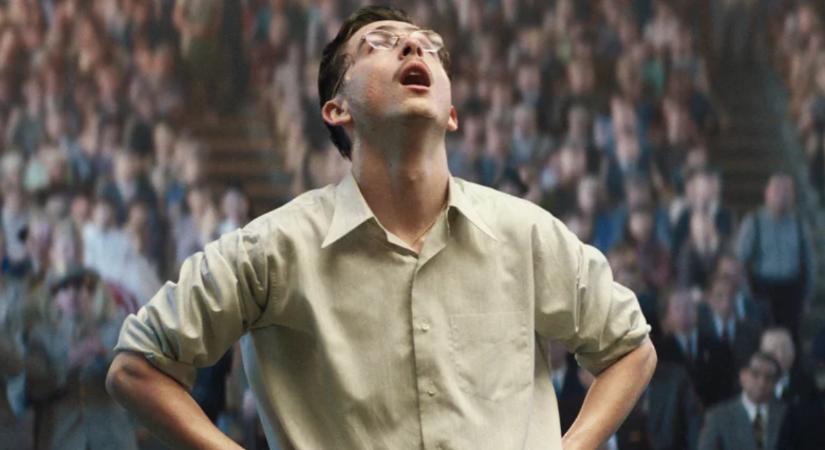 Százötven perc, kilenc Oscar-jelölés, két ütő, egy Timothée Chalamet