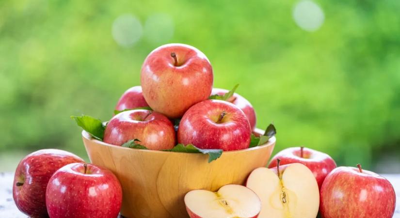 Tényleg mérgező az almamag? Most kiderül az igazság!