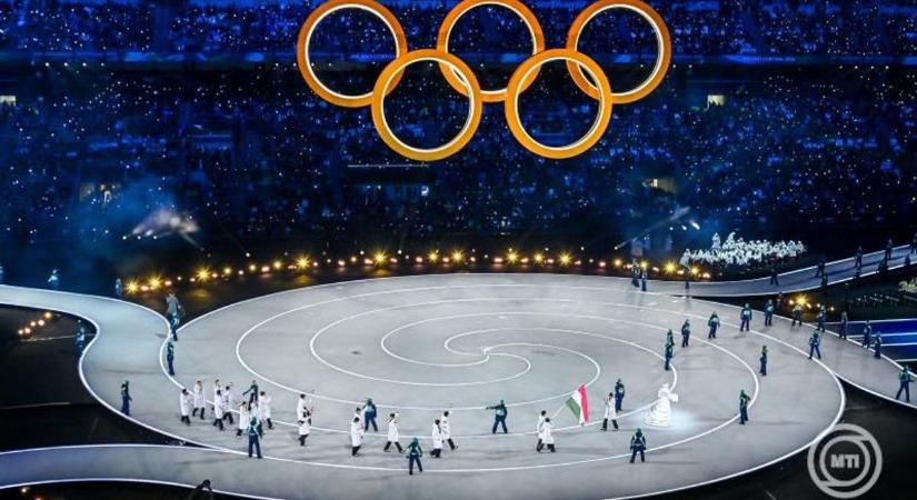 Téli olimpia - Snowboard: címvédés férfi párhuzamos óriás-műlesiklásban