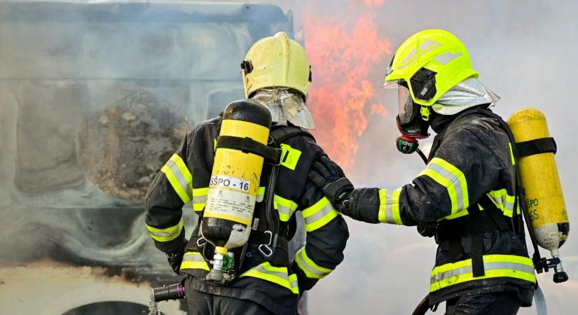 Tragédia Gömörben: halálos tűz pusztított egy családi házban
