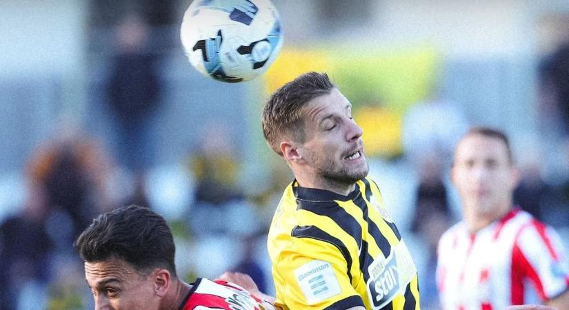 Videó: Varga a második görögországi gólját is fejjel szerezte, aztán jött a harmadik is