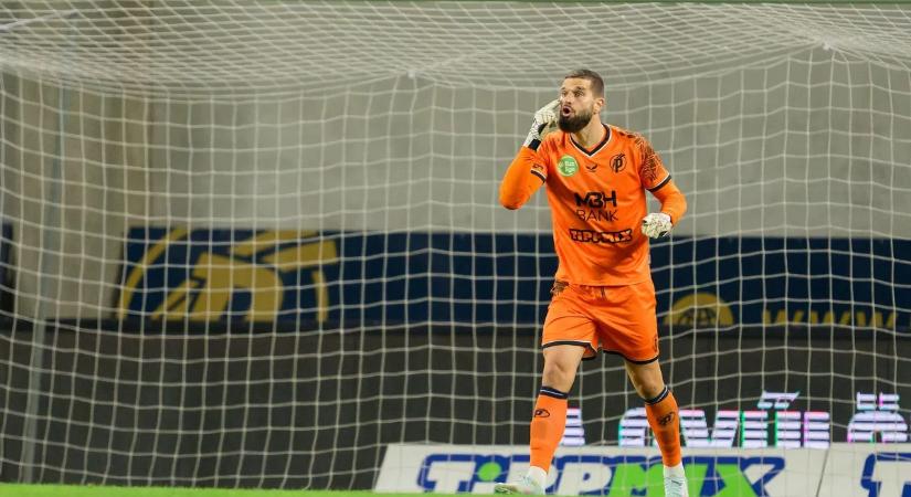 Furcsa öngól döntötte el a Puskás Akadémia és a ZTE meccsét – videó