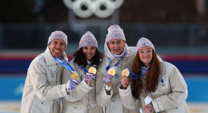 Varázslat, őrület, extázis: tényleg a biatlonos lányok lettek a franciák titkos fegyverei