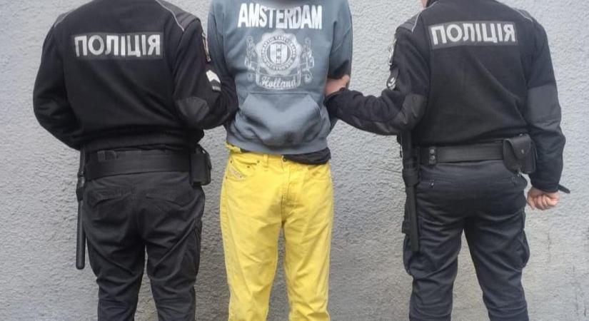 Késsel támadt apjára egy fiú a Técsői járásban