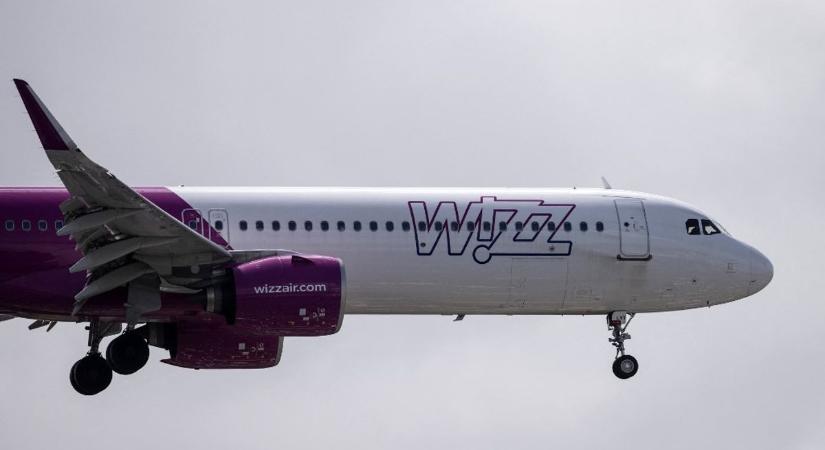 Vadászgépek kísérték a Wizz Air járatát: az okok egészen elképesztőek