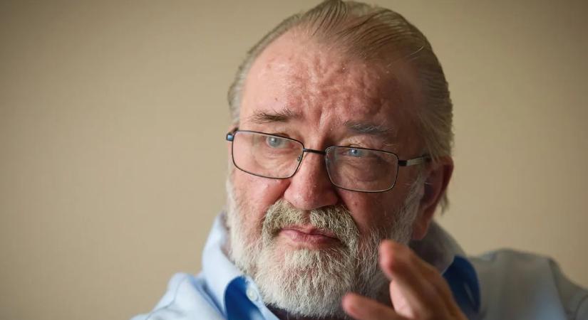 Nem felejtették el a Nemzet Színészét – így néz ki ma a sírja