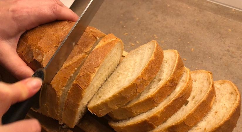 Az élesztő nem ellenség – Árulkodó kenyércímke: Sokszor értéktelen színezék adja a barna kenyér színét