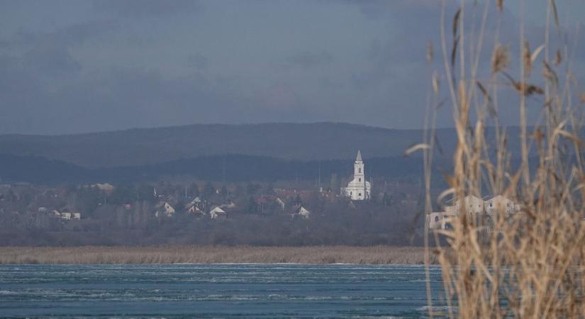 Borult idővel telik a hétfő Veszprém megyében