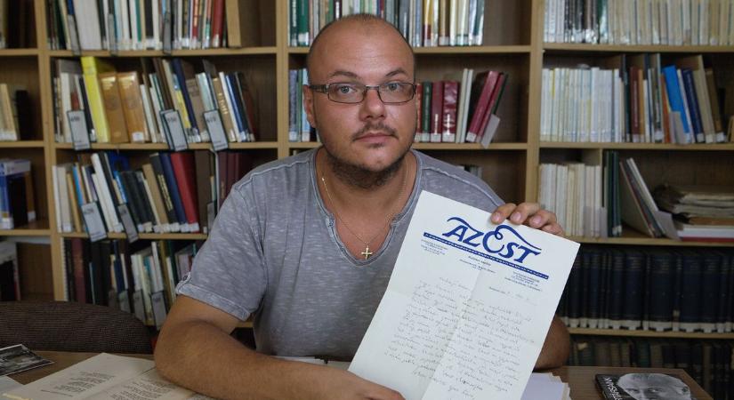 Takáts Gyula olykor javításokkal tarkított kézírása is feladja a leckét az avatatlan olvasónak