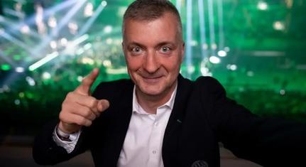 Kubatov Gábor megtiltotta a lányainak, hogy lila bugyit viseljenek