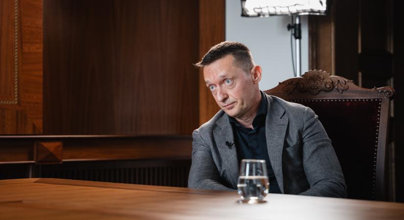 119 milliárd forintnyi közpénzt költött el a Fidesz-kormány konglomerátum az úgynevezett nemzeti konzultációkra