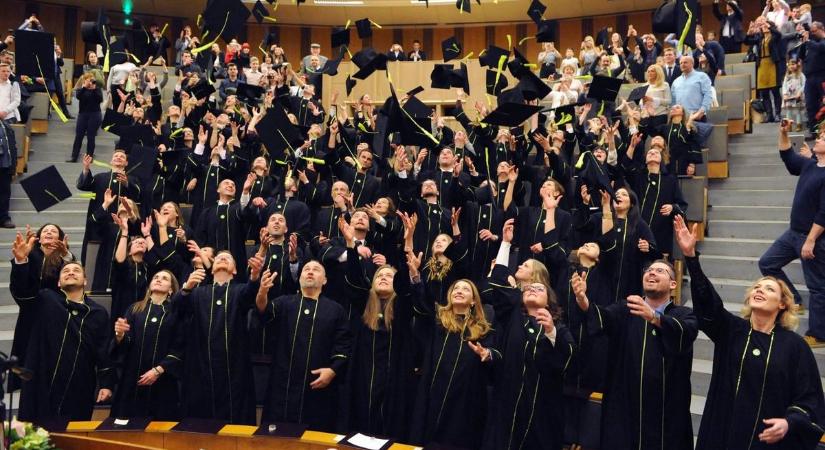 Gyakorlatból épít jövőt az EDUTUS Egyetem