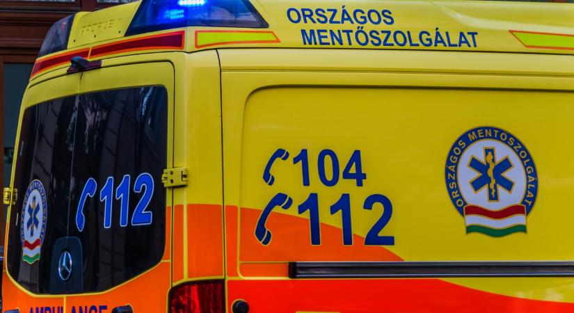 Egy órán át kerestek egy beteget egy budapesti irodaházban – mire megtalálták, meghalt