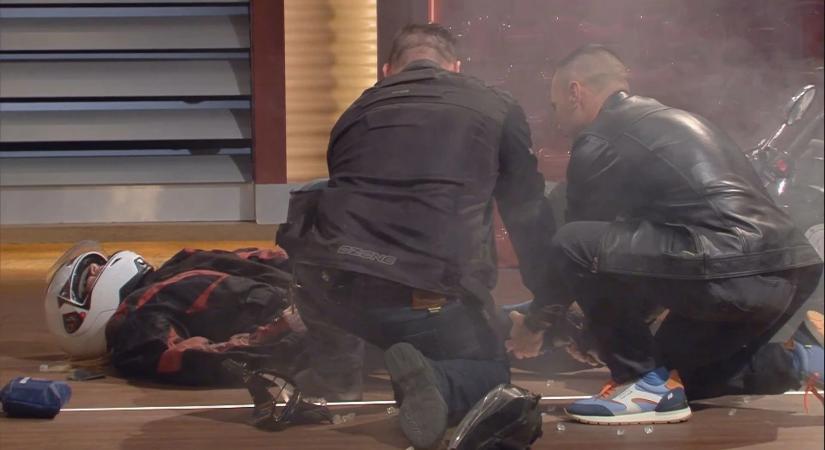 Motoros baleset a stúdióban – ilyen pitch még nem volt a Cápák közöttben