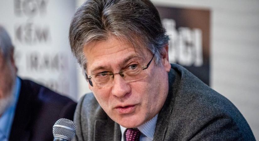 „Aki hazudik, annak legyen jó a memóriája” – Orbán Viktornak üzent a külpolitikai szakértő