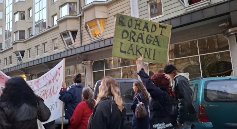 Fiatalok otthonteremtését akarta támogatni az állam, de a befektetési célú lakásvásárlók repültek rá az olcsó hitelekre