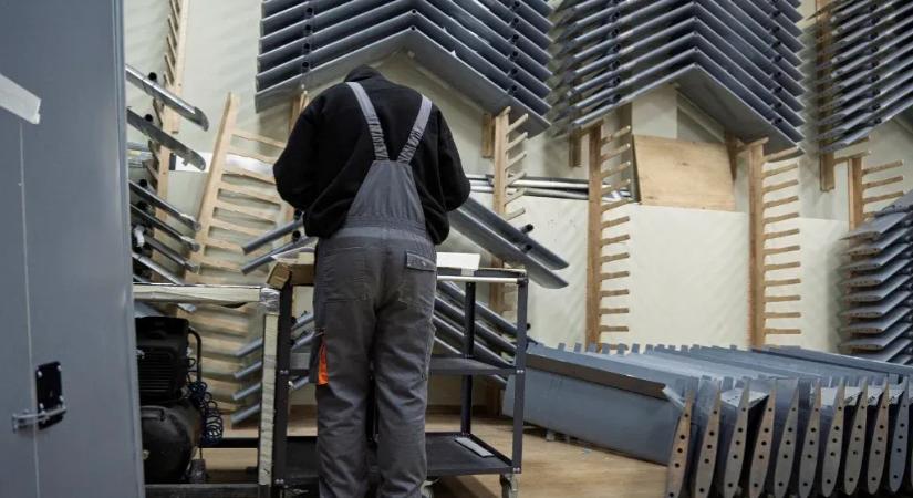 Még idén tíz fegyverexport-központ megnyitását tervezi Ukrajna Európában