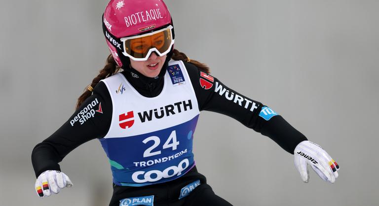 A Playboy címlapján és az Instagramon mutatta meg merész oldalát a német olimpikon