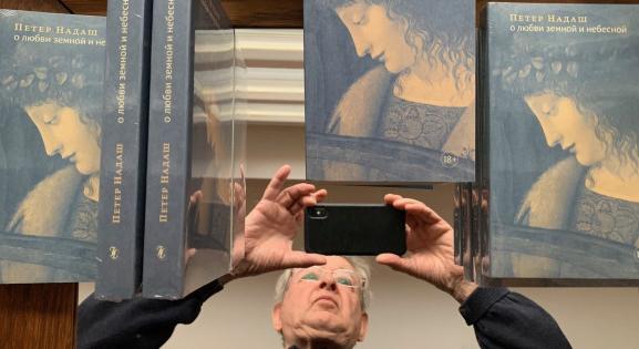 Oroszul is megjelent Nádas Péter szerelemről szóló esszékötete