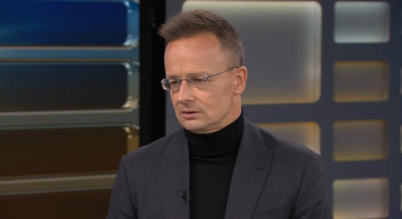 Szijjártó Péter a kormány legérzékenyebb ügyeiről: Lázár botránya, Paks 2, Benes-dekrétumok