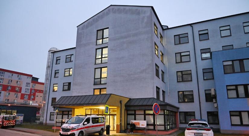 Bombát jelentettek a nagyszombati kórházban