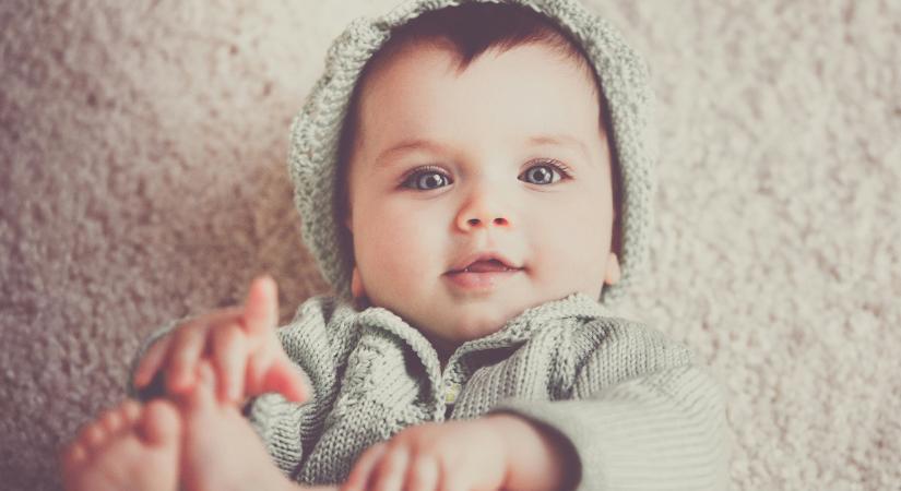 Több mint 40 éve engedélyezett keresztneveket töröltek az utónévtárból