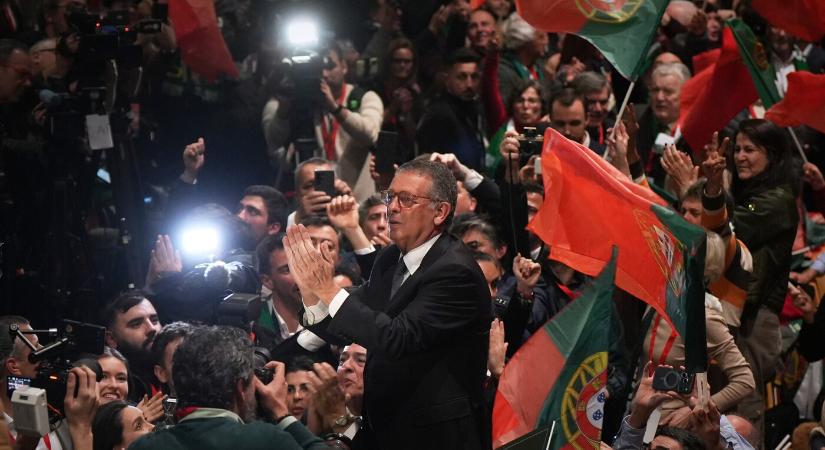 Portugáliában a szocialista António José Seguro aratott győzelmet az elnökválasztáson