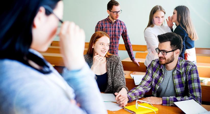 Túl nagy árat fizetnek a hallgatók: riasztó számok a mesterséges intelligenciáról