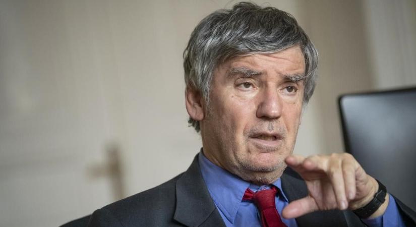 Megszorításokat sürgető közgazdász bukkant fel a Tisza Párt körül