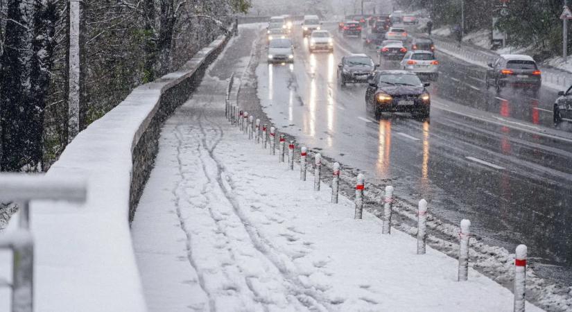 Ukrajnában 1-es szintű vészhelyzetet hirdettek a jegesedés miatt