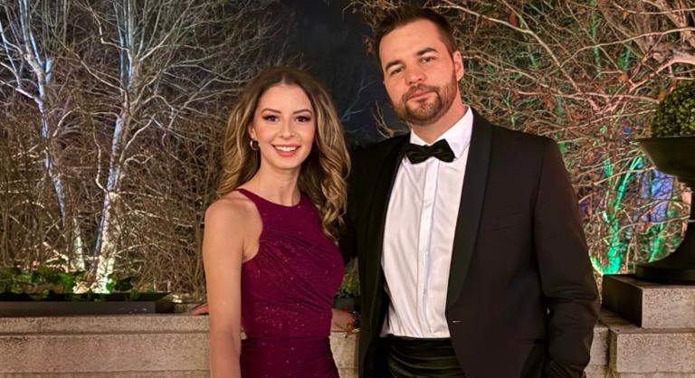 Kapu Tiborra rátalálhatott a szerelem, egy népszerű műsor szereplőjével kapták lencsevégre