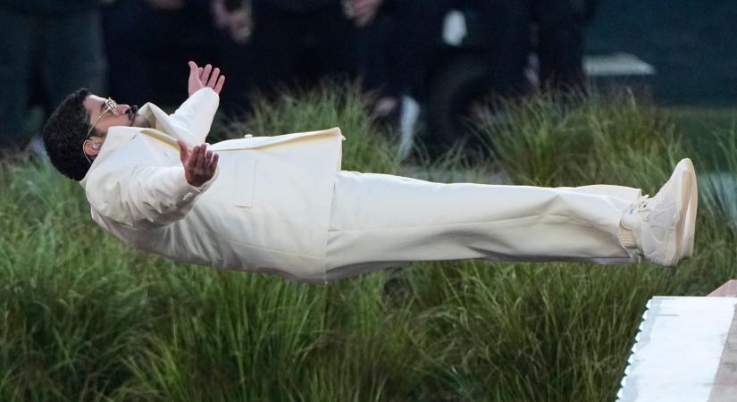 Kiverte a biztosítékot Trumpnál a Super Bowl félidei show-ja