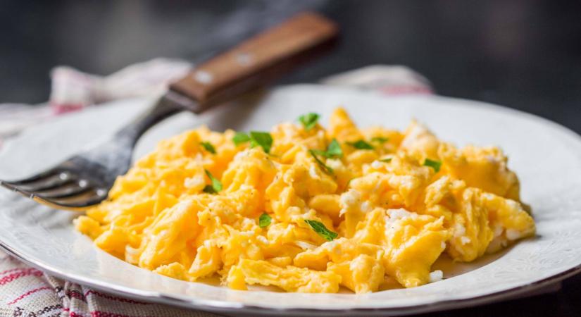 A tojás fogyasztása hatással van a májra és a hasnyálmirigyre – a szakértők elmondják, mikor érdemes a sárgáját, és mikor inkább a fehérjét választani