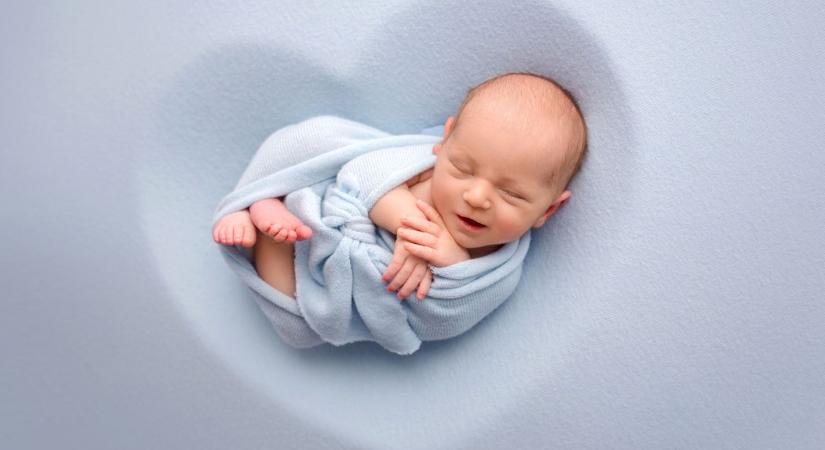 Egy kisfiú született vasárnap Sopronban, mutatjuk milyen nevet kapott