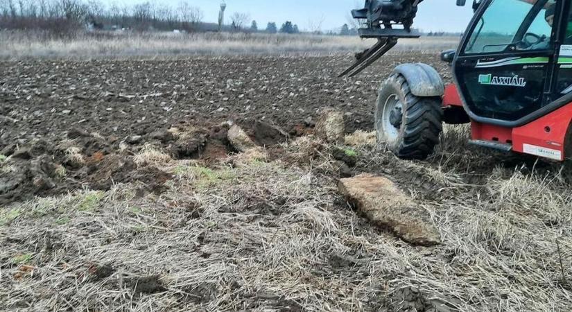 Zsidó imaház nyomaira bukkantak Pápocon a földmunkák során