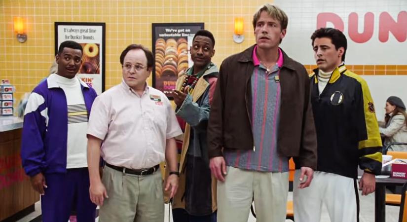 Good Will Dunkin’ – az amerikai fánkozó Super Bowl-os reklámja megcsinálta Ben Affleck ikonikus filmjének sitcomváltozatát