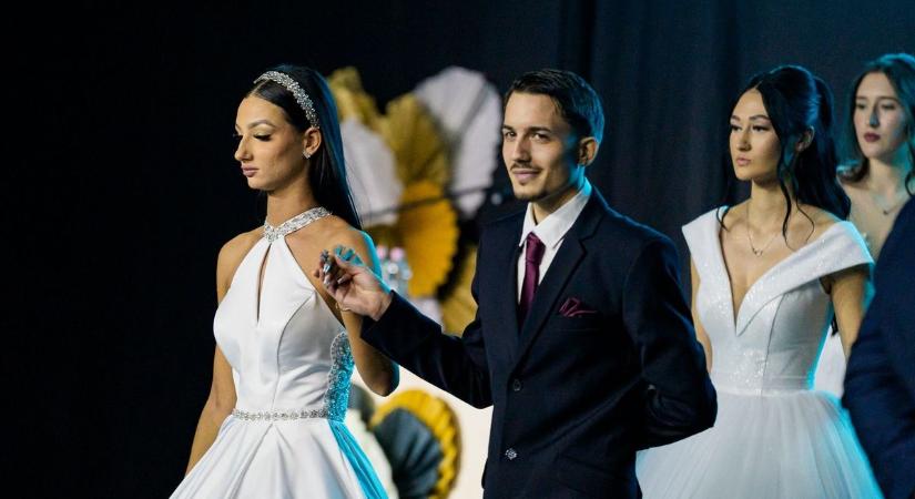 Egy korszak lezárult a Dunaferrben, egy új elkezdődik – képgalériával