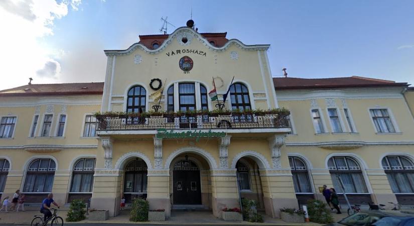 Tényleg örülhet Orbán a balmazújvárosi időközi Fidesz-győzelemnek?