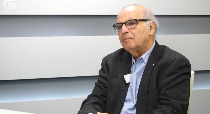 Lázár dönti le Orbán rendszerét