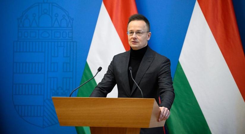 Szijjártó Péter: Komárom lesajnált, határ menti kisvárosból a magyar gazdaság egyik motorjává vált