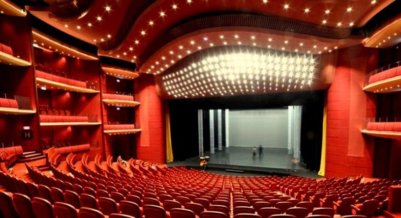 Tiltakozni készülnek a színészek, a kulturális miniszter szerint egy álhírnek ültek fel